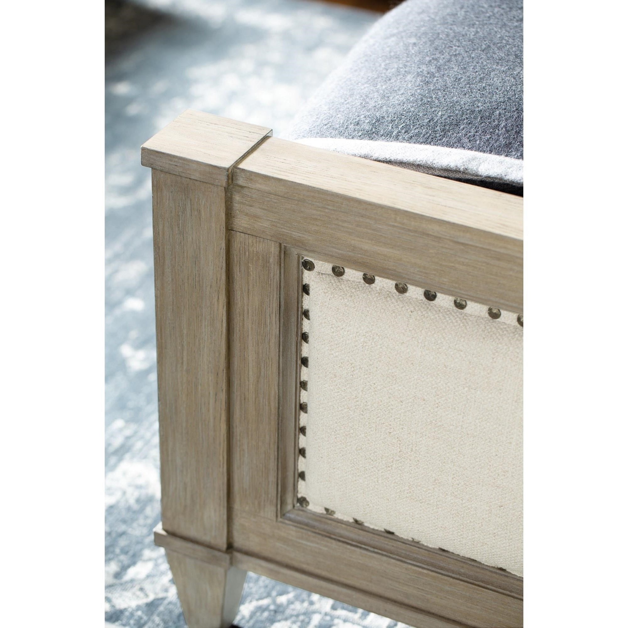 Bernhardt Santa Barbara 385H64, 385FR64 Transitional Queen Upholstered